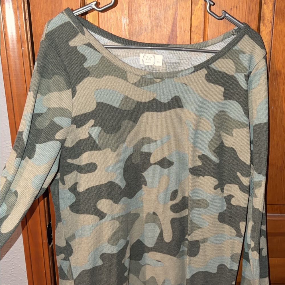 Maurices Green Camo Waffle Knit Top